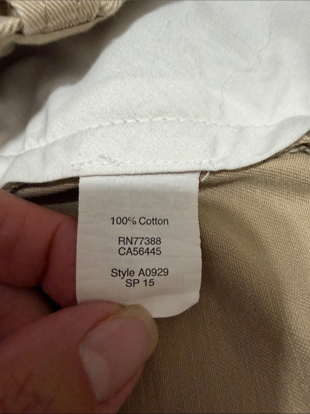J. Crew Reade Men’s Flat-Front Chino Shorts in Tan, Size 35 Waist, 7” Inseam.